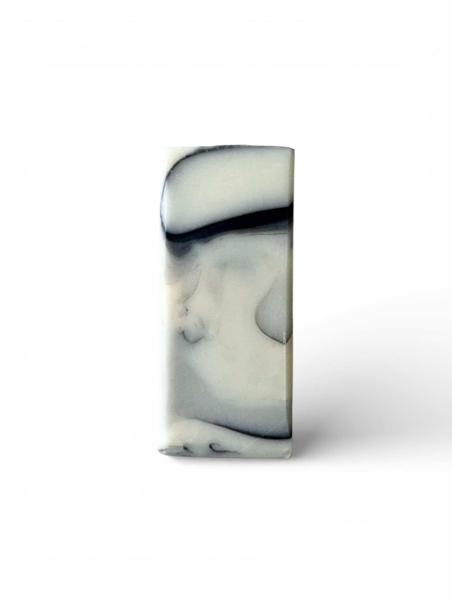 a mini soap 45g that looks like marble. perfect for travelling or small hands.